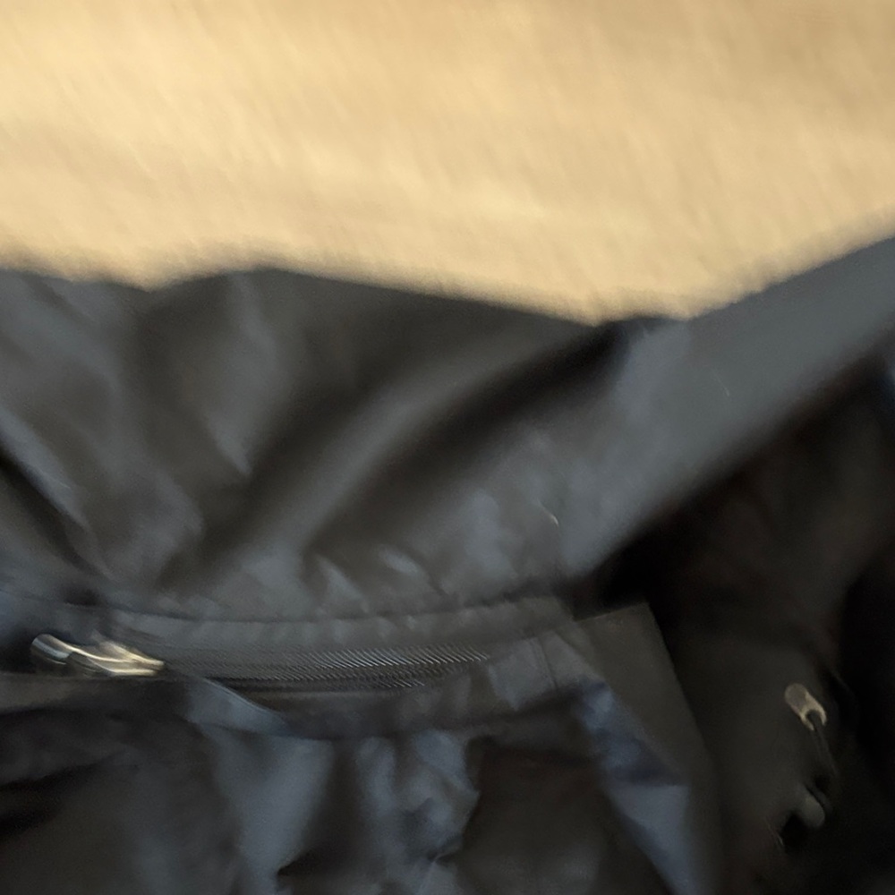 The North Face black raincoat Hooded - Picture 4 of 4